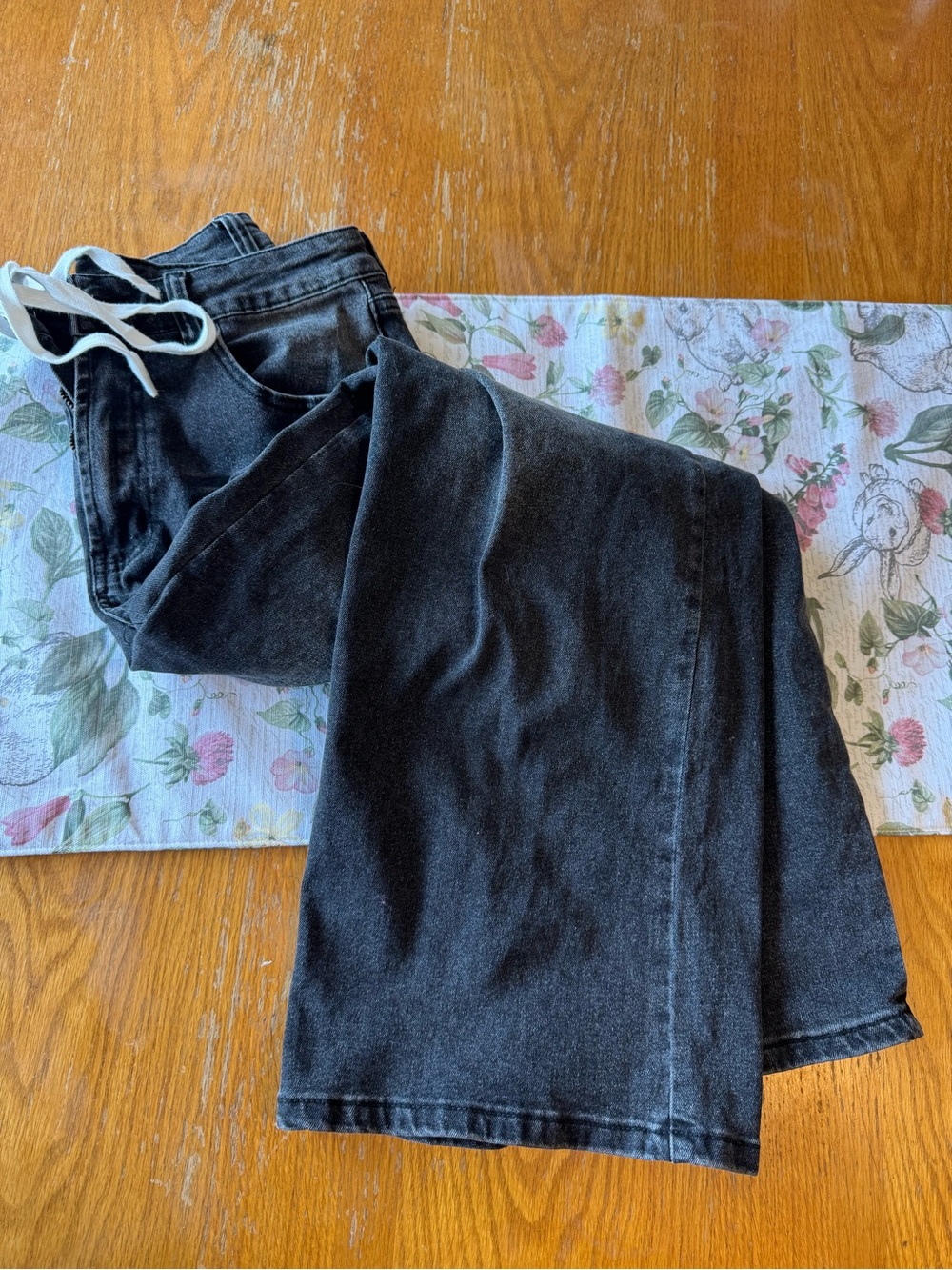 Black Denim Jeans with White Drawstring